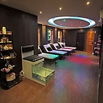Ośrodek wypoczynkowy Mandarin & 5*