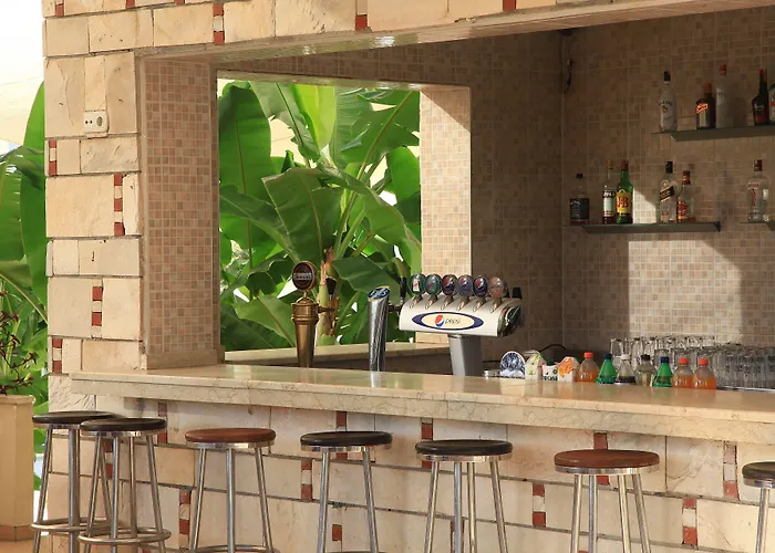 Mandarin & Semesteranläggning (resort) 5*