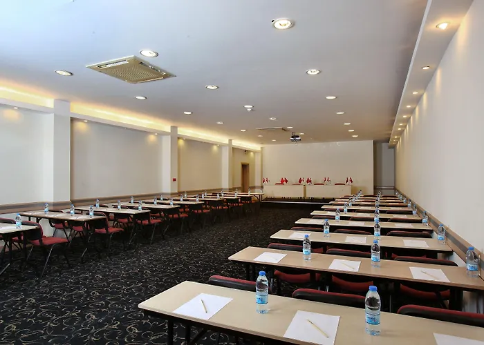 Mandarin & Semesteranläggning (resort) 5*