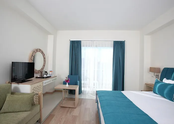 Mandarin & Semesteranläggning (resort) 5*