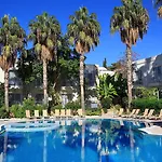 Semesteranläggning (resort) Mandarin & Bodrum