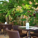 Mandarin & Semesteranläggning (resort) 5*