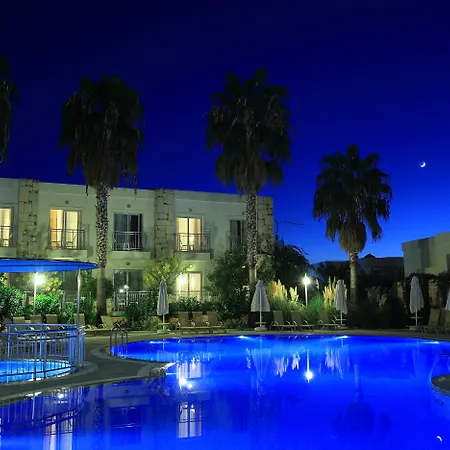 Mandarin & אתר נופש