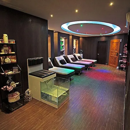 Mandarin & Ośrodek wypoczynkowy 5*