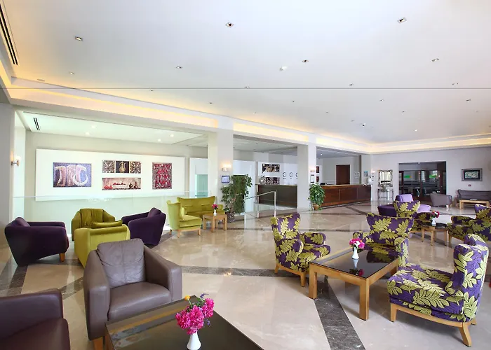 Mandarin & Resort