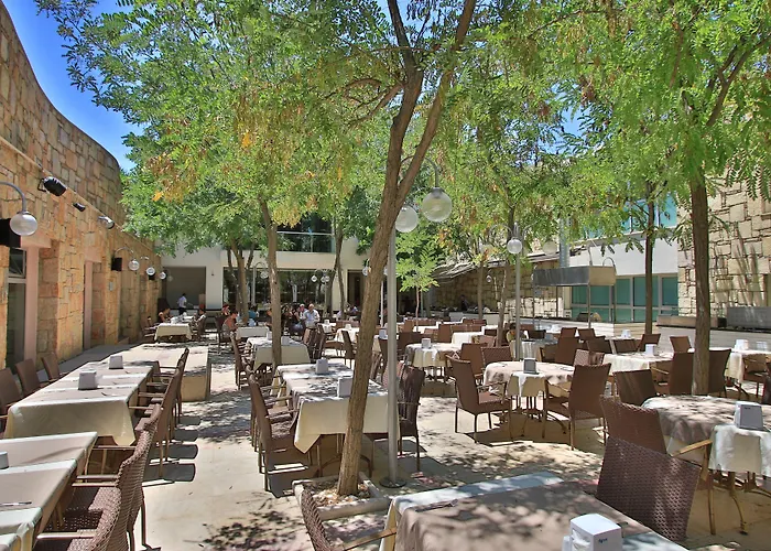 Resort Mandarin & 5*