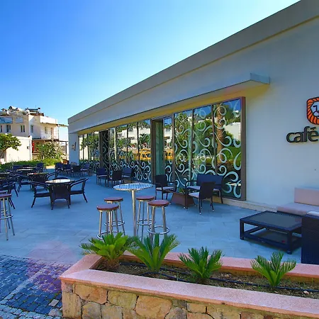 Mandarin & Курортный комплекс 5*