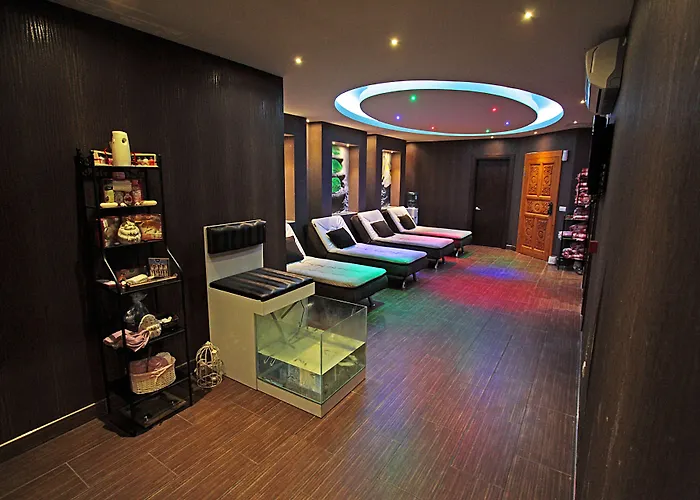 Курортный комплекс Mandarin & 5*